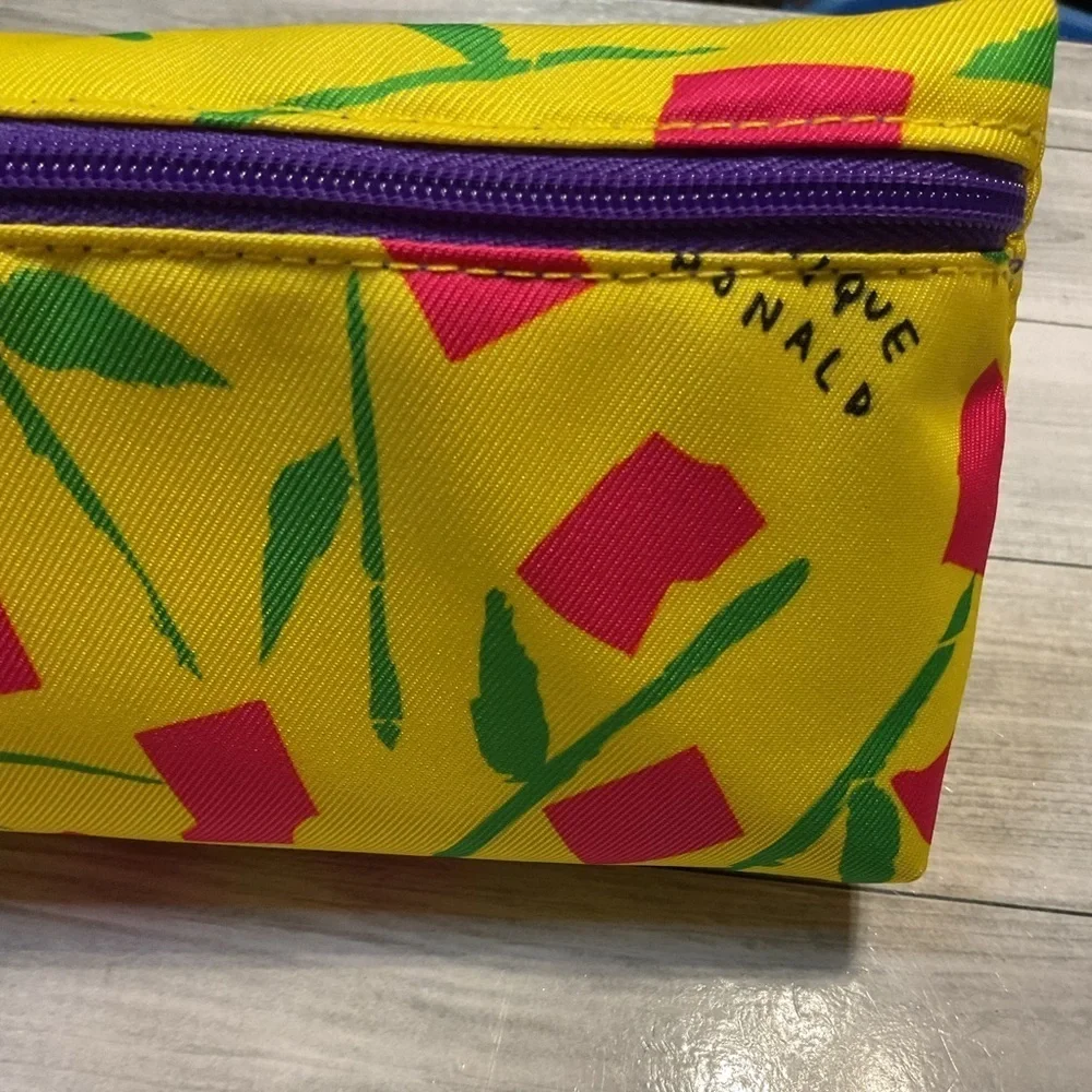 Clinique Donald X Vibrant Yellow Cosmetic Pouch NWT floral